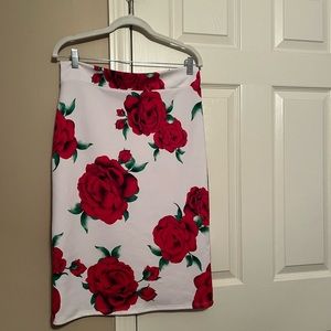White midi skirt with roses